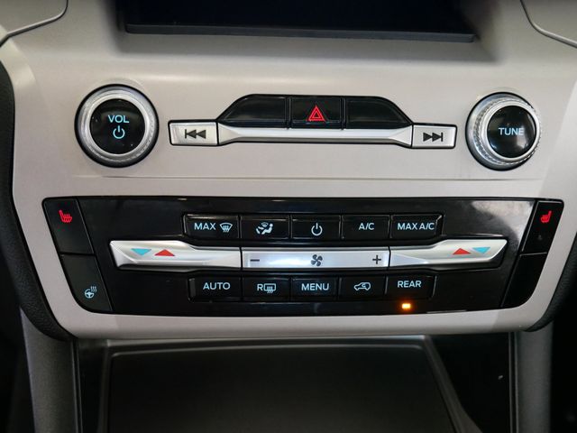 Thumbnail: 2023 Ford Explorer - 24