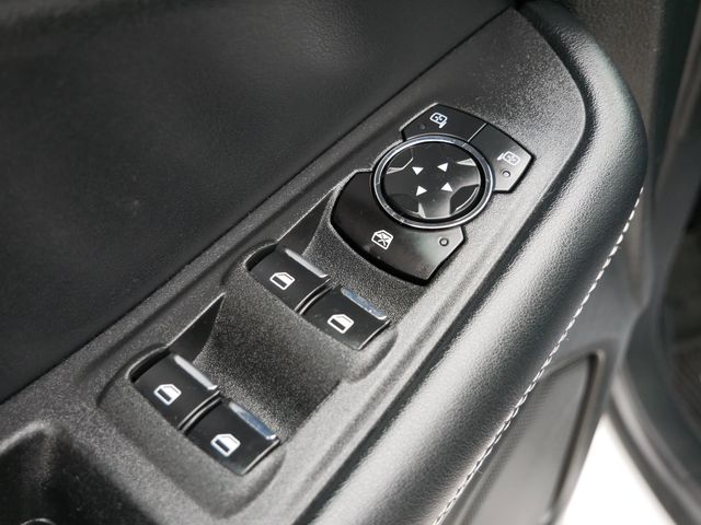 Thumbnail: 2023 Ford Edge - 25