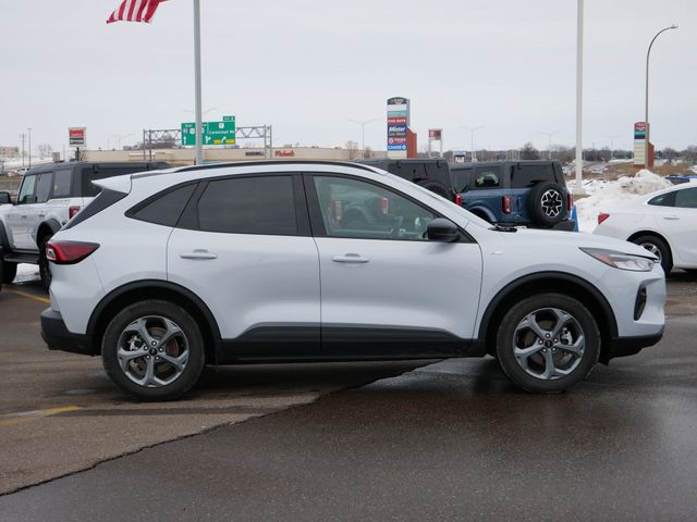 Thumbnail: 2025 Ford Escape - 19