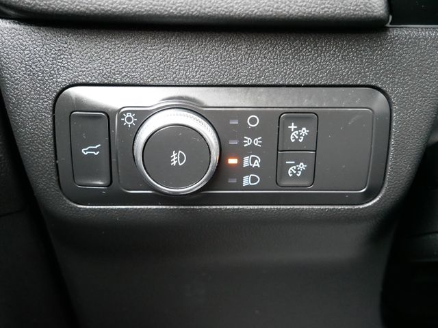 Thumbnail: 2020 Ford Escape - 16