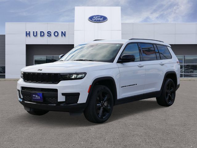 Thumbnail: 2023 Jeep Grand Cherokee L - 1