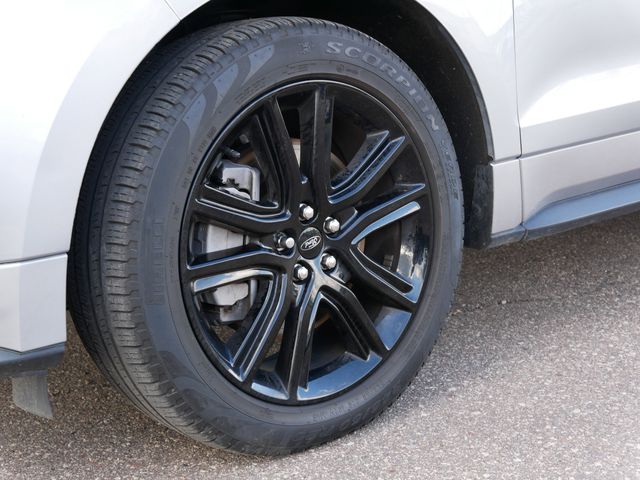 Thumbnail: 2022 Ford Edge - 23