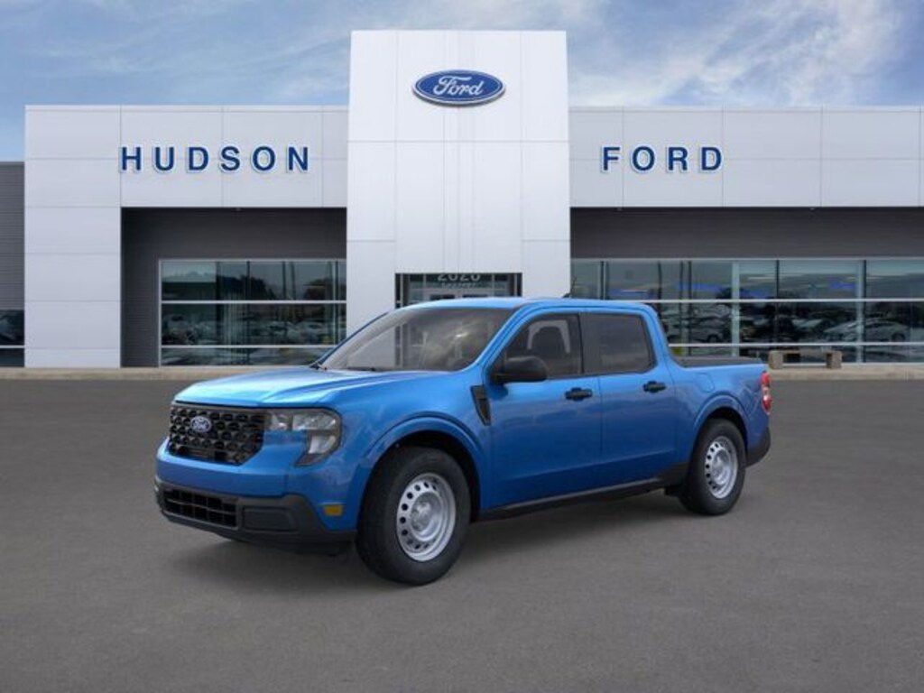 New 2025 Ford Maverick XL Truck