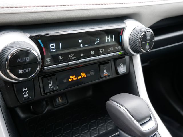 Thumbnail: 2025 Toyota RAV4 - 19