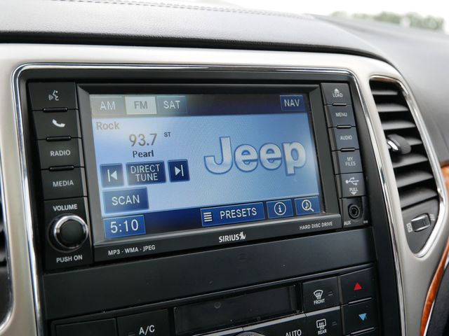 Thumbnail: 2011 Jeep Grand Cherokee - 11