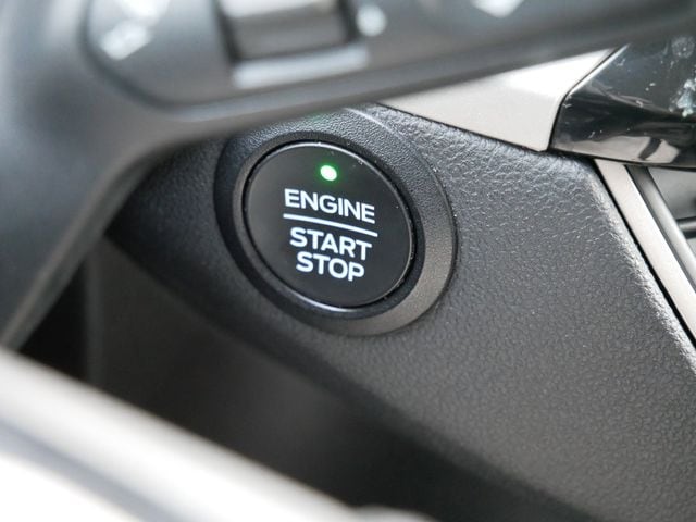 Thumbnail: 2022 Ford Escape - 17