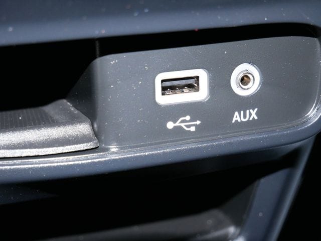 Thumbnail: 2019 Chrysler Pacifica - 23