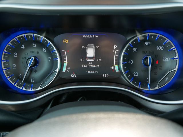 Thumbnail: 2018 Chrysler Pacifica - 28