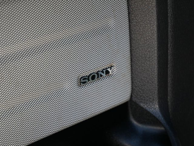 2013 Ford F-150 Platinum 25