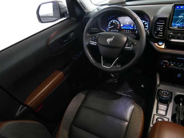 Thumbnail: 2022 Ford Bronco Sport - 14