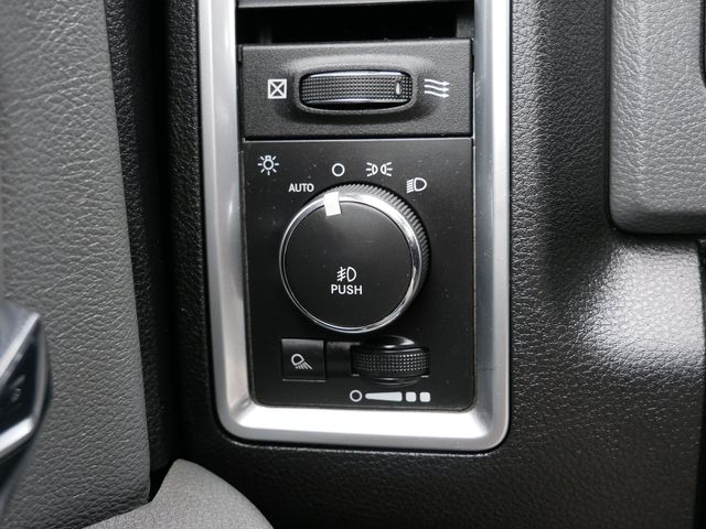 Thumbnail: 2016 RAM 1500 - 21