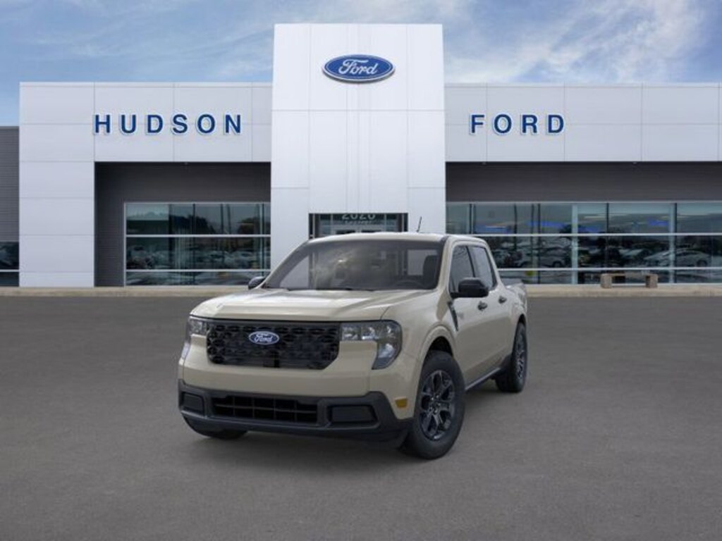 New 2025 Ford Maverick XLT Truck