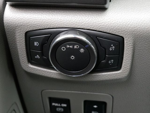 Thumbnail: 2016 Ford F-150 - 15