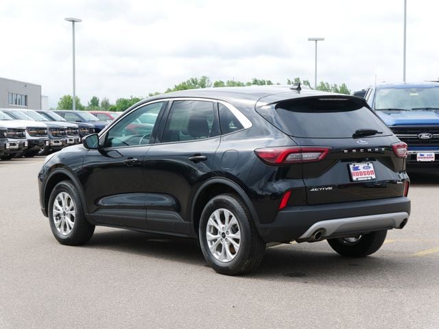 Thumbnail: 2024 Ford Escape - 3