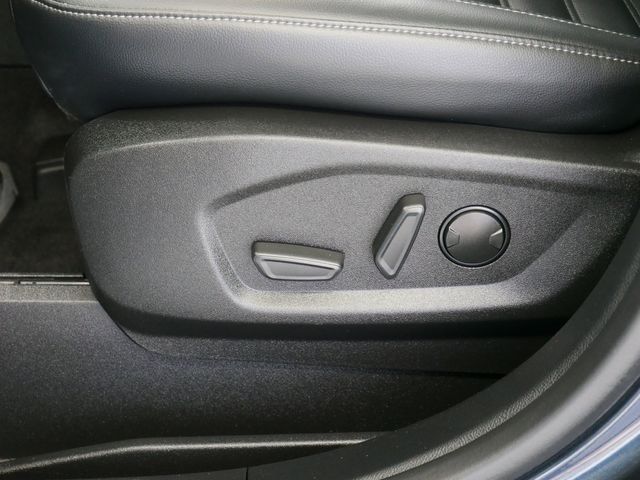 Thumbnail: 2023 Ford Edge - 16