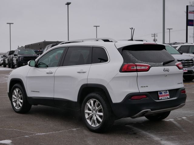 Thumbnail: 2017 Jeep Cherokee - 3