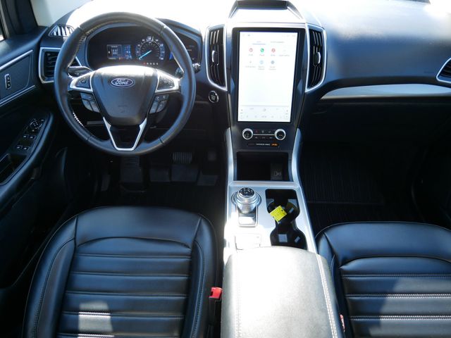 Thumbnail: 2023 Ford Edge - 10