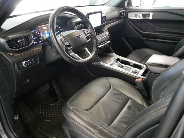 Thumbnail: 2020 Ford Explorer - 6