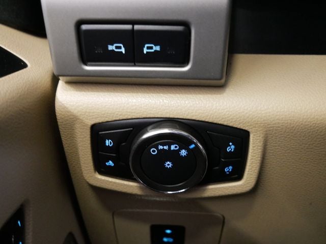 Thumbnail: 2016 Ford F-150 - 26