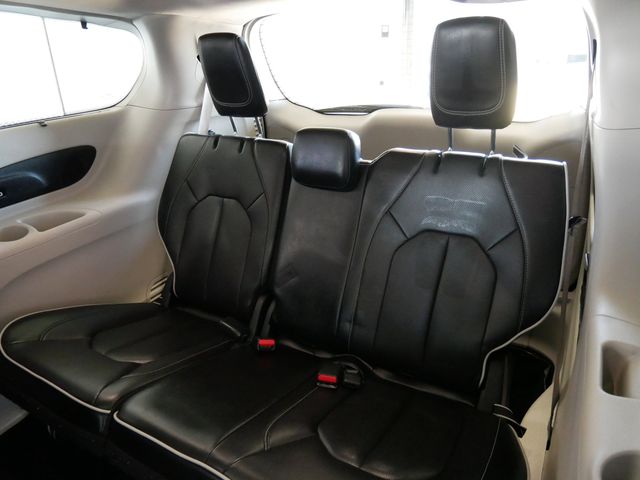 Thumbnail: 2023 Chrysler Pacifica - 11