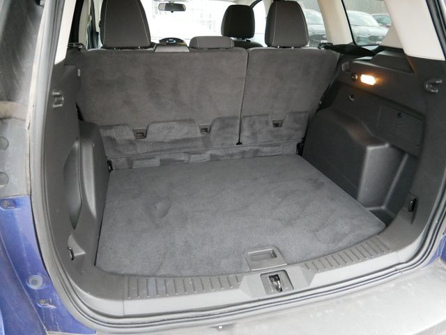 Thumbnail: 2015 Ford Escape - 4