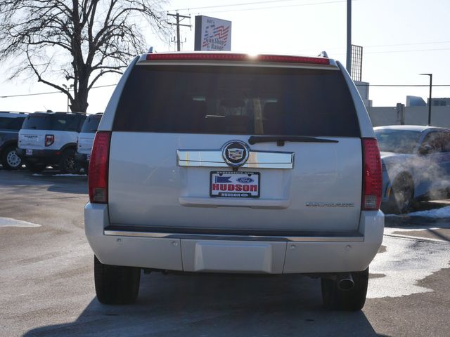 Thumbnail: 2014 Cadillac Escalade - 16