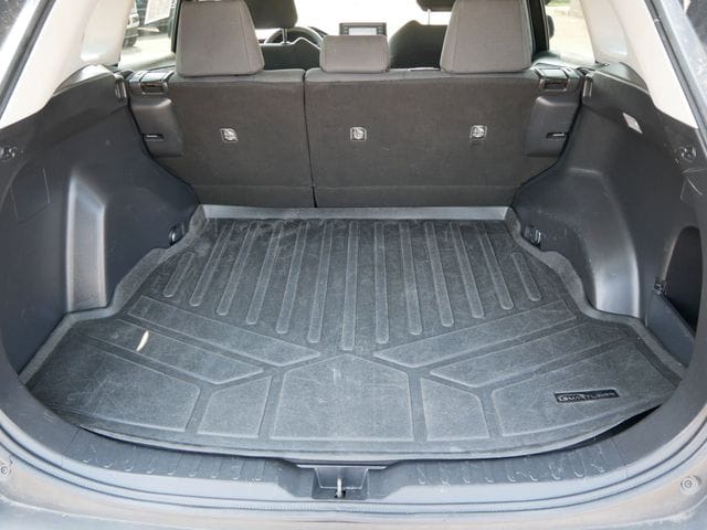 Thumbnail: 2021 Toyota RAV4 - 5