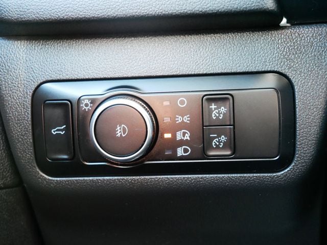 Thumbnail: 2022 Ford Escape - 15