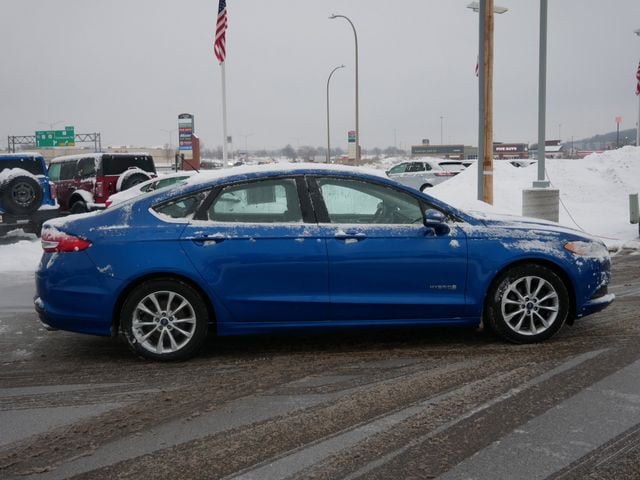 Thumbnail: 2017 Ford Fusion - 21