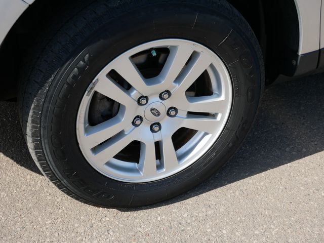 Thumbnail: 2010 Ford Edge - 21