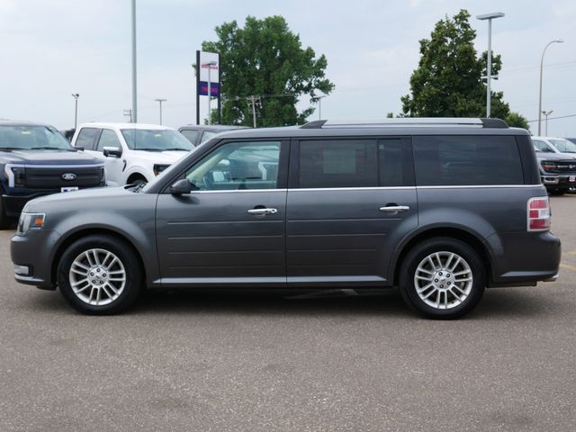 Thumbnail: 2019 Ford Flex - 2