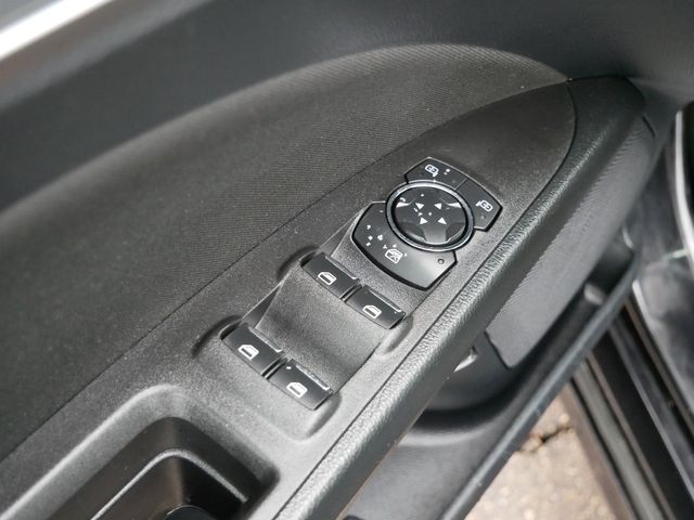 Thumbnail: 2020 Ford Fusion - 22