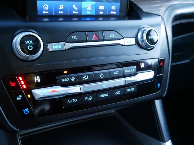 Thumbnail: 2020 Ford Explorer - 12