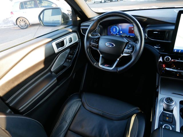 Thumbnail: 2022 Ford Explorer - 8