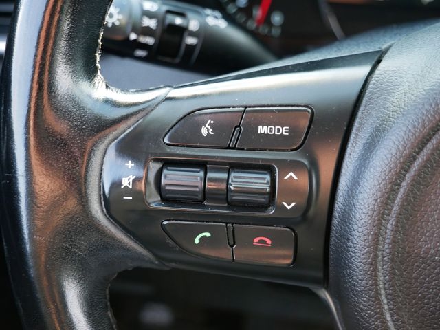 Thumbnail: 2016 Kia Sorento - 24