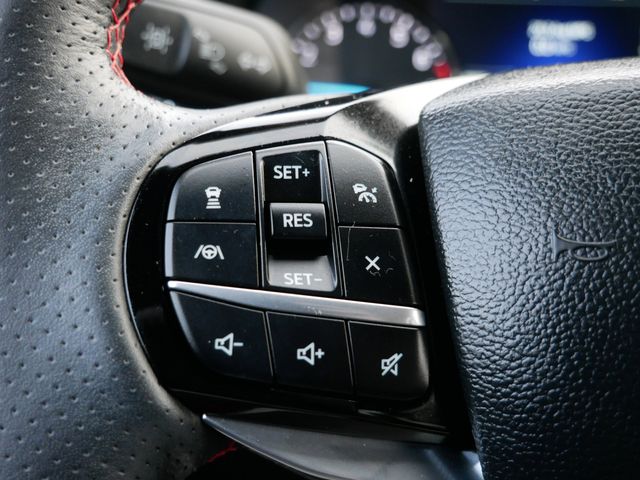 Thumbnail: 2023 Ford Explorer - 26