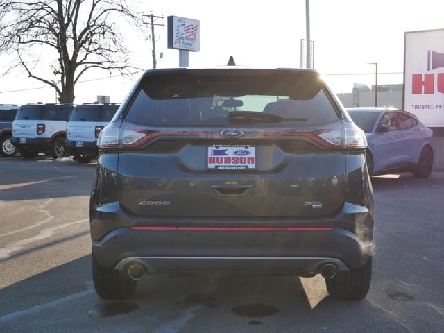 Thumbnail: 2015 Ford Edge - 16
