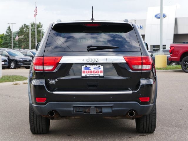 Thumbnail: 2011 Jeep Grand Cherokee - 17