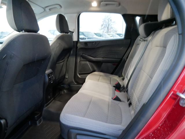 Thumbnail: 2022 Ford Escape - 6