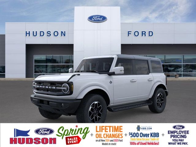 2025 Ford Bronco Outer Banks -
                  Hudson, WI