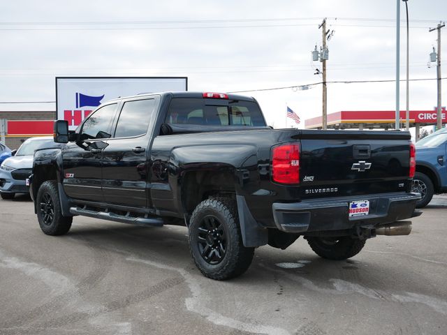 Thumbnail: 2017 Chevrolet Silverado 3500 - 3