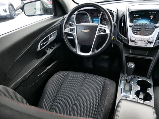 Thumbnail: 2017 Chevrolet Equinox - 6