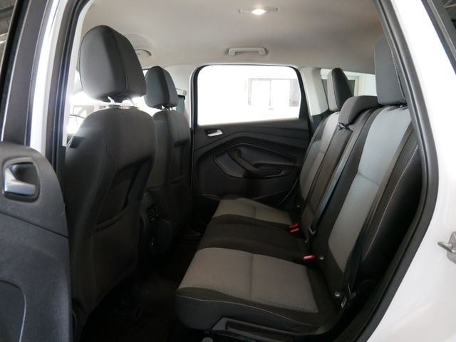 Thumbnail: 2017 Ford Escape - 10