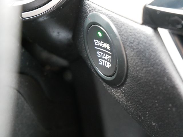 Thumbnail: 2020 Ford Escape - 16