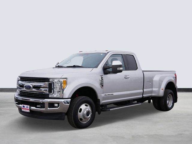 2017 Ford F-350 XLT -
                  Hudson, WI