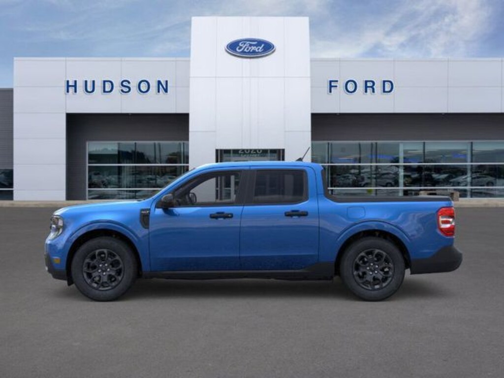 New 2025 Ford Maverick XLT Truck