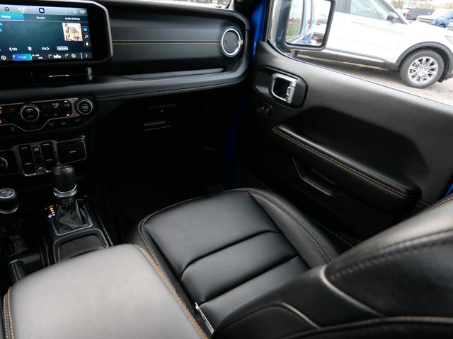 Thumbnail: 2024 Jeep Wrangler - 9