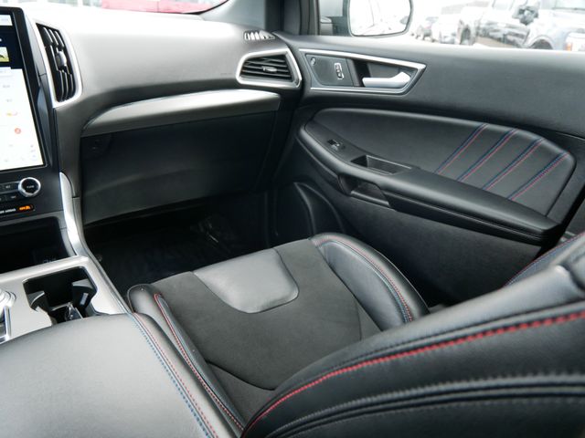 Thumbnail: 2024 Ford Edge - 11