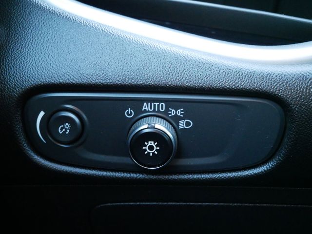 Thumbnail: 2023 Chevrolet Malibu - 13