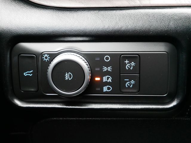 Thumbnail: 2022 Ford Explorer - 16